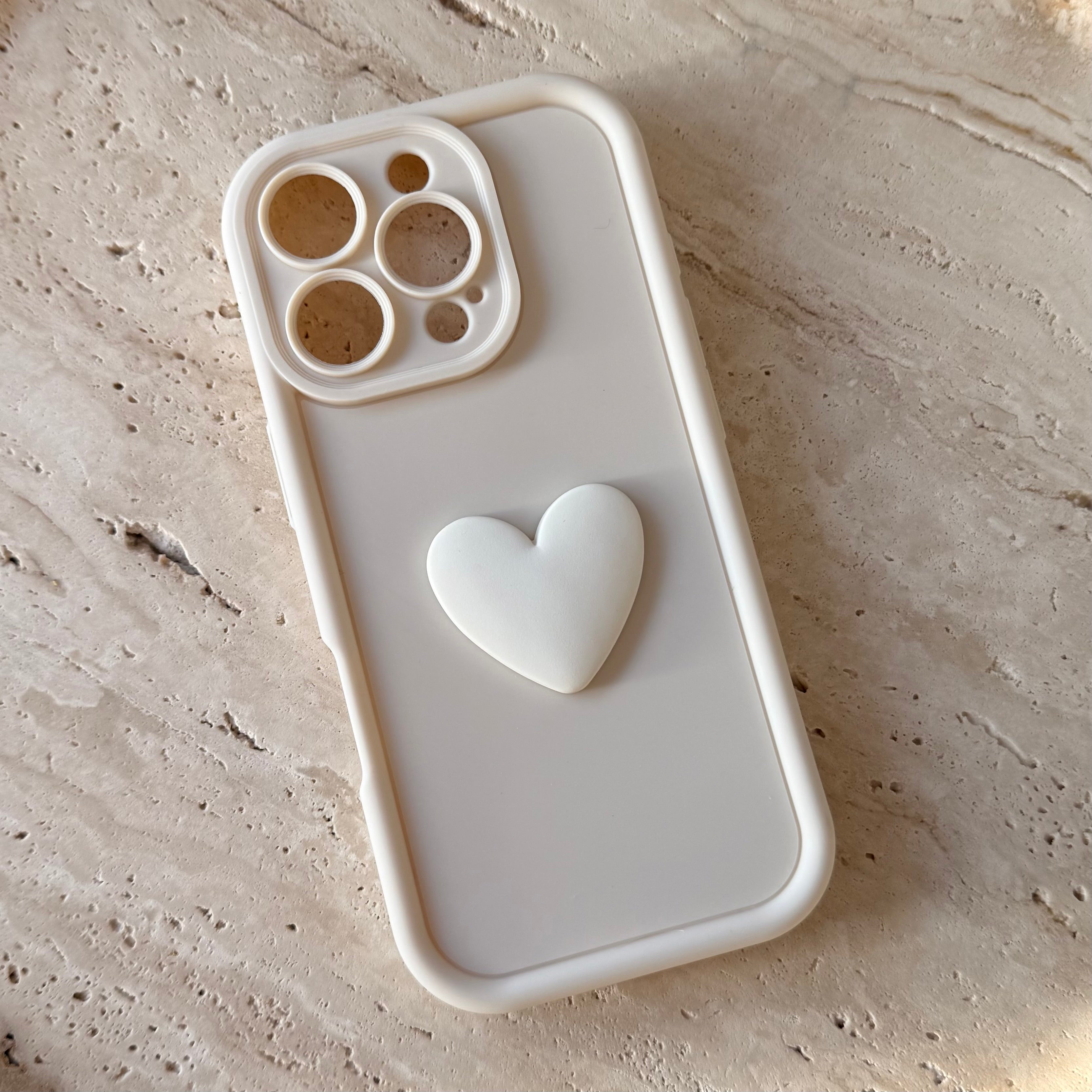 iPhone 16 hulstur | Hjarta kremað