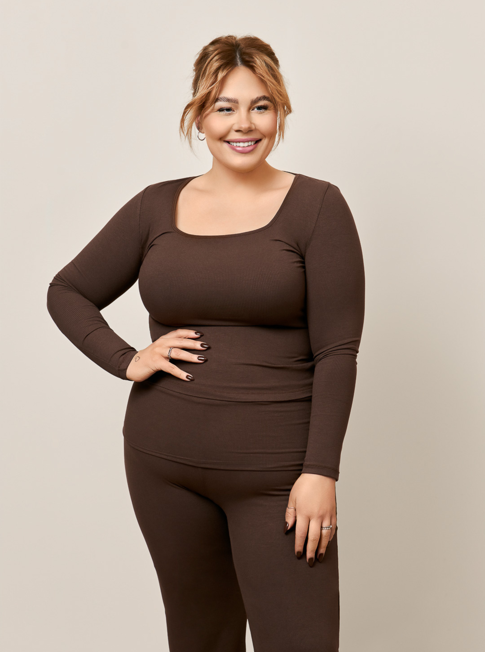 LEA ribbed bómull buxur | SÚKKULAÐI